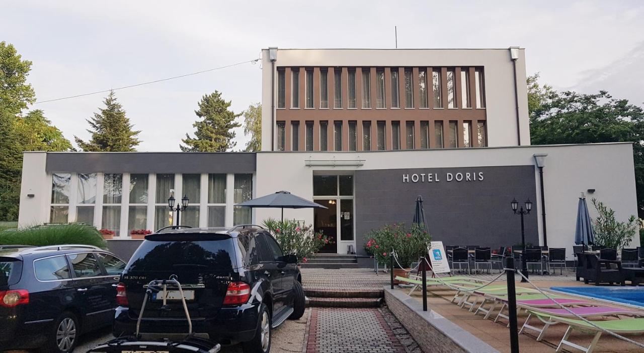 Hotel Doris